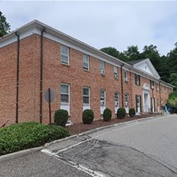 49 Lake Avenue, Greenwich, CT