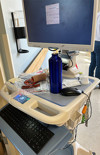 workstation on wheels 