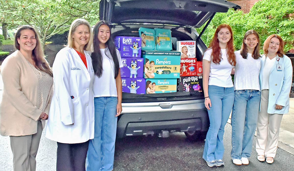 Laura Cotto, Cynthia Tucker, MD, Olivia Gionet, Anna Kate O’Donnell, Sarah O’Donnell, and Mary Anne Stchur