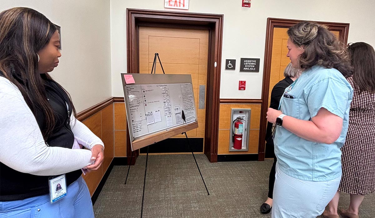 Rodneisha Maye (left) and Dawn Tomaszewski